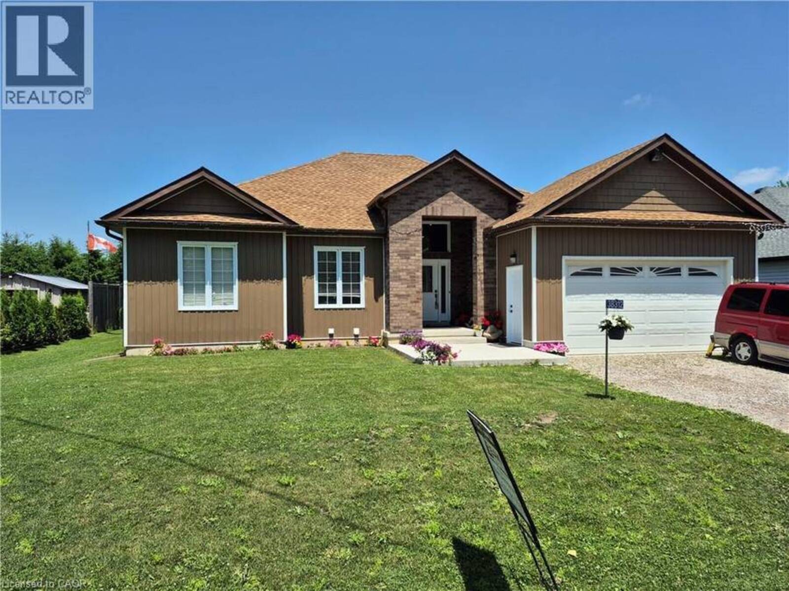38812 VIENNA Street, Bluewater, Ontario N0M 2R0