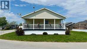 4 CRICKLEWOOD Crescent | Selkirk Ontario | Slide Image Three