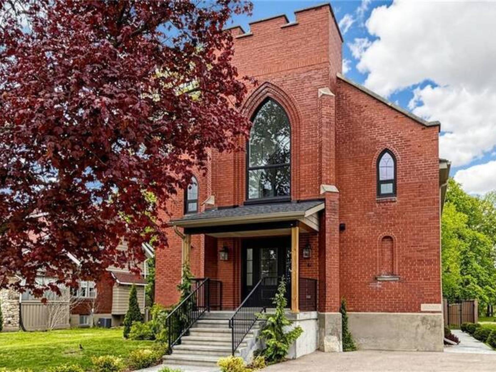 41 TALBOT Road, Delhi, Ontario N4B 1Z7