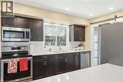 66 PURNELL Drive | Hamilton Ontario | Slide Image Sixteen