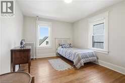 50-52 & 54 PARK Road N | Grimsby Ontario | Slide Image Twelve