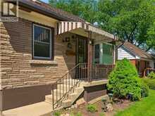 16 BRODICK Street | Hamilton Ontario | Slide Image Four