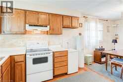 186 ADELINE Avenue | Hamilton Ontario | Slide Image Nine