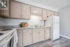 27 VICMOUNT Drive | Kitchener Ontario | Slide Image Fifteen