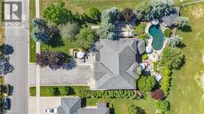 2147 BERWICK Drive | Burlington Ontario | Slide Image Four