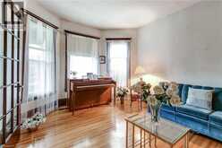 18 FAIRLEIGH Crescent | Hamilton Ontario | Slide Image Twelve
