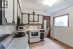 18 FAIRLEIGH Crescent | Hamilton Ontario | Slide Image Sixteen