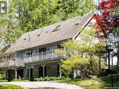176 WEIRS Lane Dundas Ontario, L9H 5E1