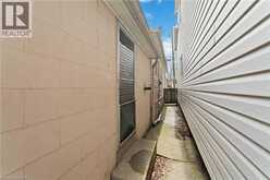 27 EDINBURGH Avenue | Hamilton Ontario | Slide Image Eighteen