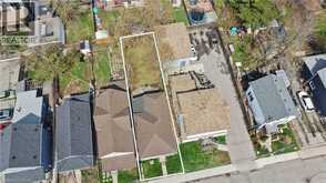 27 EDINBURGH Avenue | Hamilton Ontario | Slide Image Two