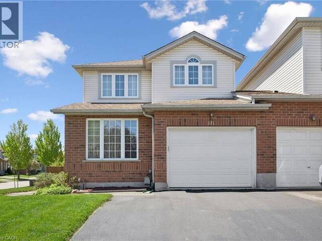 371 UNIVERSITY DOWNS Crescent Waterloo Ontario, N2K 4B1 - 3 Bedrooms Home For Sale