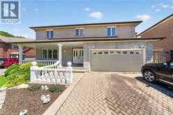 10 SKYE Court | Hamilton Ontario | Slide Image Four