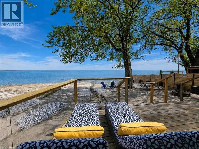 82 EVANS POINT Lane Dunnville Ontario, N1A 2W8 - 3 Bedrooms Waterfront Home For sale