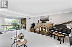 91 LIMERICK Drive | Kitchener Ontario | Slide Image Nine