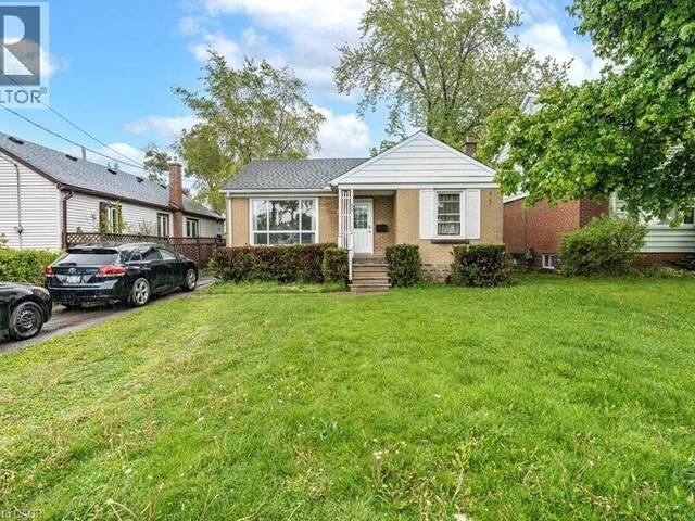 55 WEST 5TH Street Hamilton Ontario, L9C 3N7 - 7 Bedrooms Home For Sale