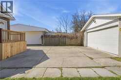 848 UPPER WELLINGTON Street | Hamilton Ontario | Slide Image Thirty-two