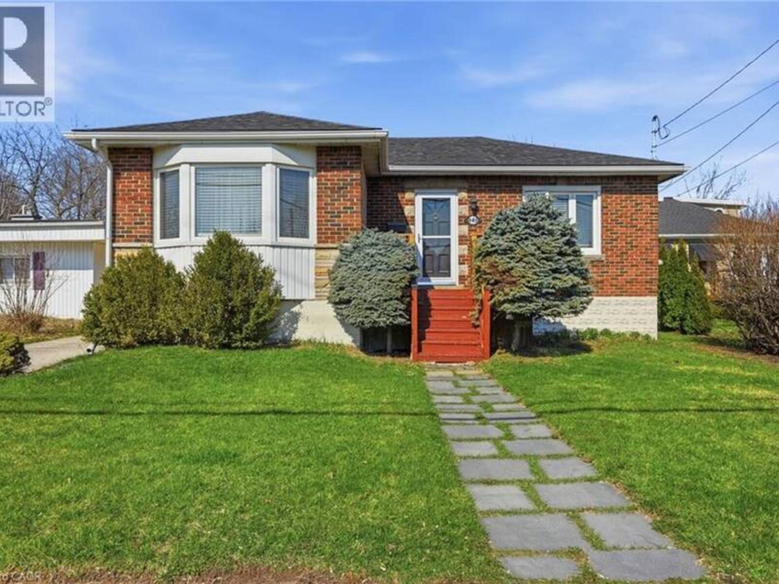 848 UPPER WELLINGTON Street, Hamilton, Ontario L9A 3R9