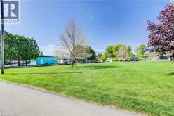 11 HEMLOCK Crescent | Puslinch Ontario | Slide Image Forty