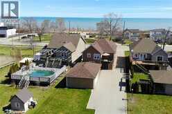 1060 BEACH Boulevard | Hamilton Ontario | Slide Image Three