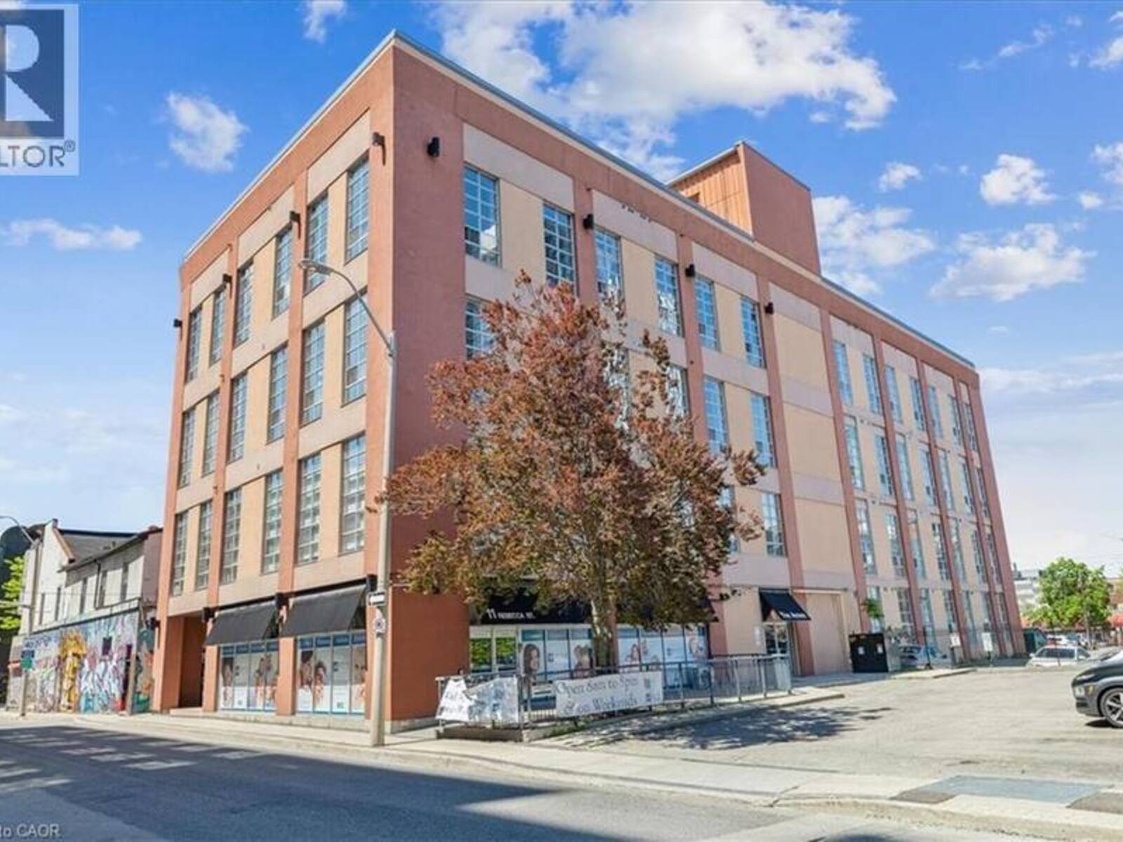 11 REBECCA Street Unit# 105, Hamilton, Ontario L8R 3H7