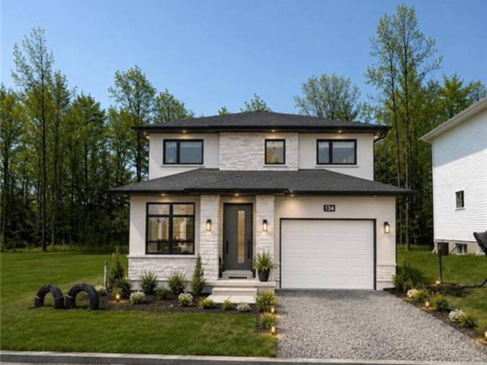 150 HODGKINS Avenue, Thorold, Ontario L2V 1M1