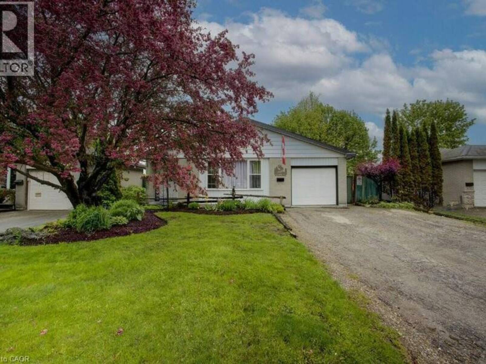 44 MADISON Avenue, Orangeville, Ontario L9W 1S3