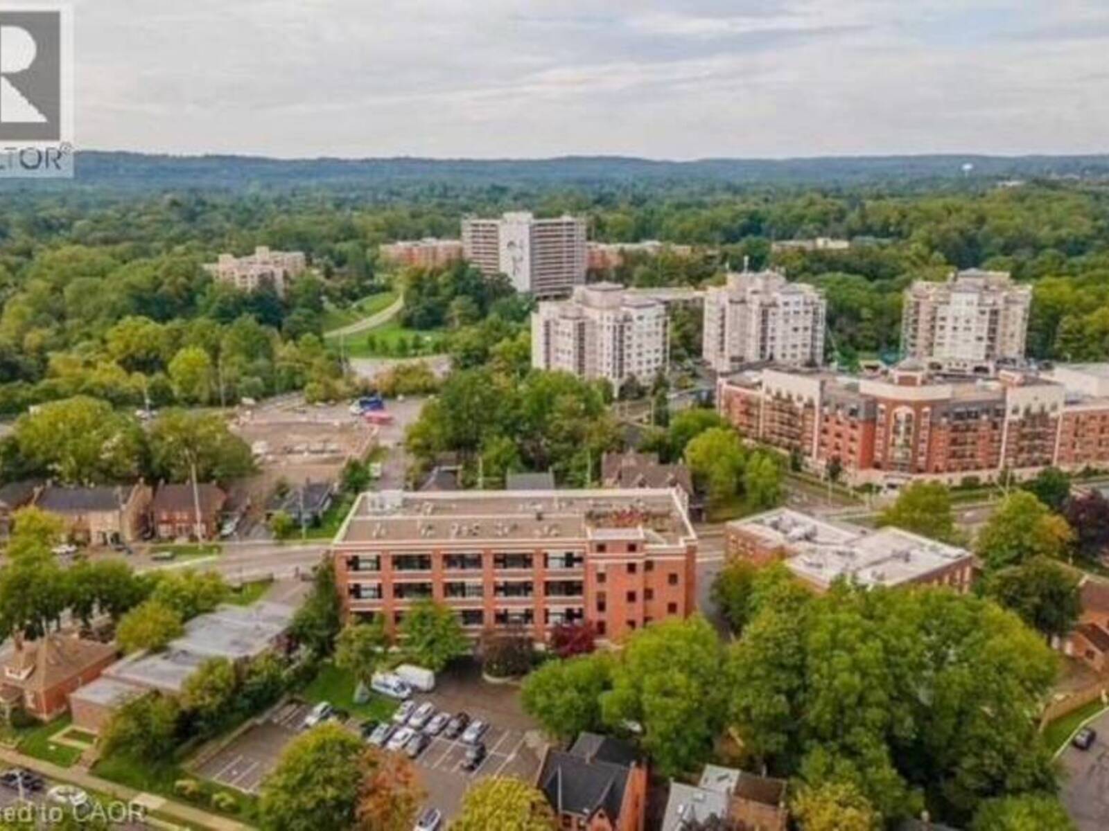 50 MAIN Street Unit# 410, Dundas, Ontario L9H 6P8