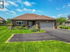 353 STATION Street Smithville Ontario, L0R 2A0