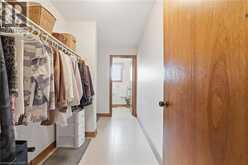 11 GREENBRIAR Court | Welland Ontario | Slide Image Thirteen