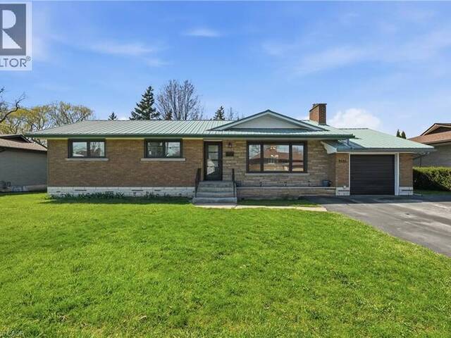 3533 DORCHESTER Road Niagara Falls Ontario, L2J 3A4 - 4 Bedrooms Home For Sale