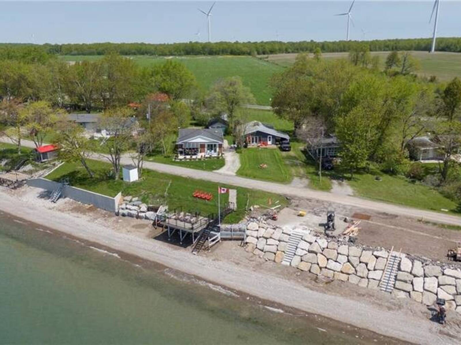 577 EDGEWATER Place, Dunnville, Ontario N1A 2W8