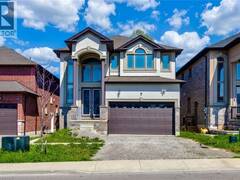 7 CHARDONNAY Street Hamilton Ontario, L8G 5H5