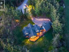 11 NEVIS RIDGE Drive Oro-Medonte Ontario, L0L 1T0