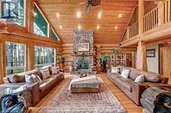 11 NEVIS RIDGE Drive | Oro-Medonte Ontario | Slide Image Ten