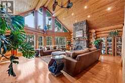 11 NEVIS RIDGE Drive | Oro-Medonte Ontario | Slide Image Nine