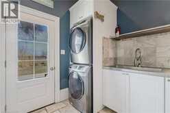 957 BEACH Boulevard | Hamilton Ontario | Slide Image Sixteen