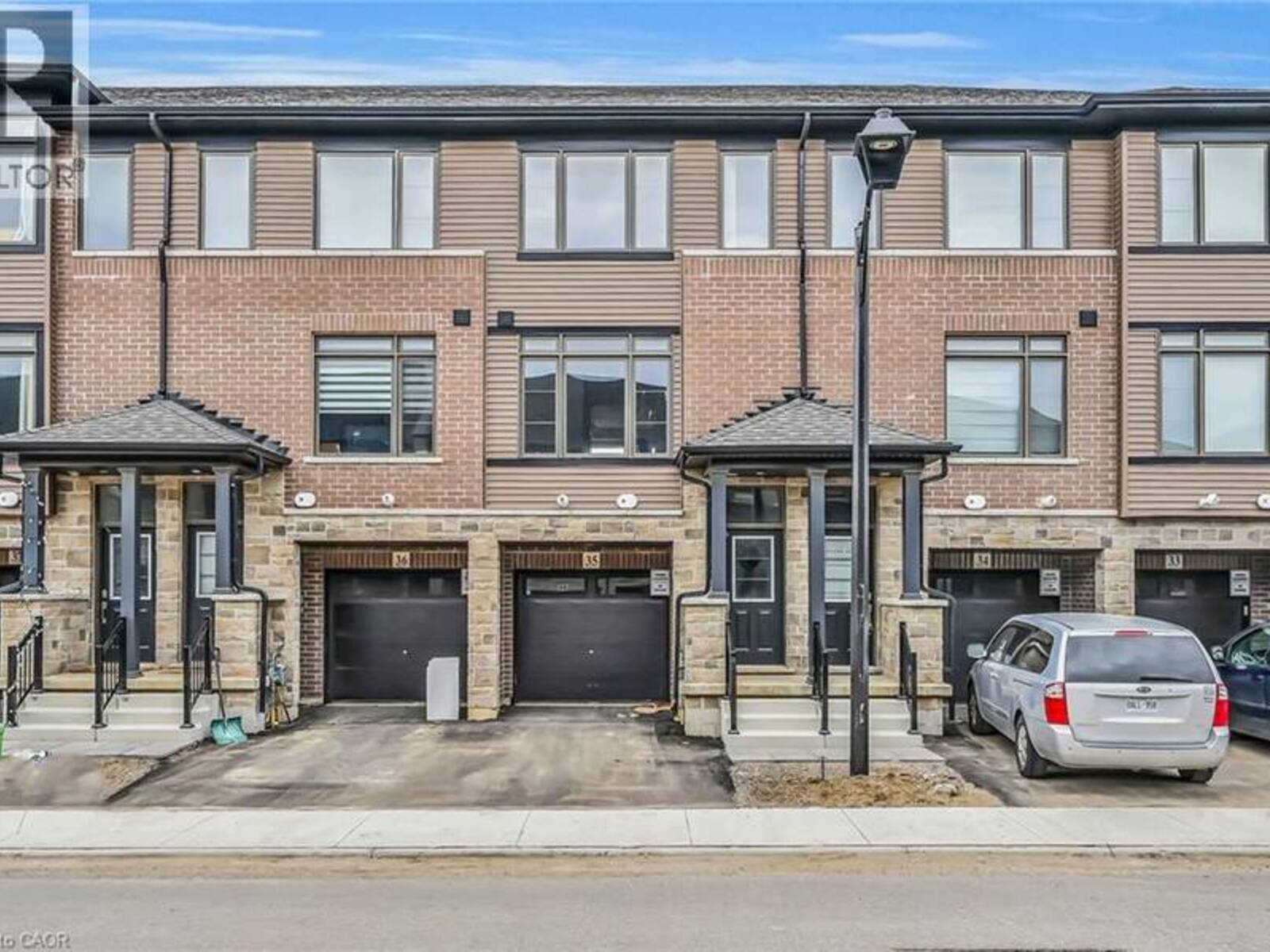 120 COURT Drive Unit# 35, Paris, Ontario N3L 0N2