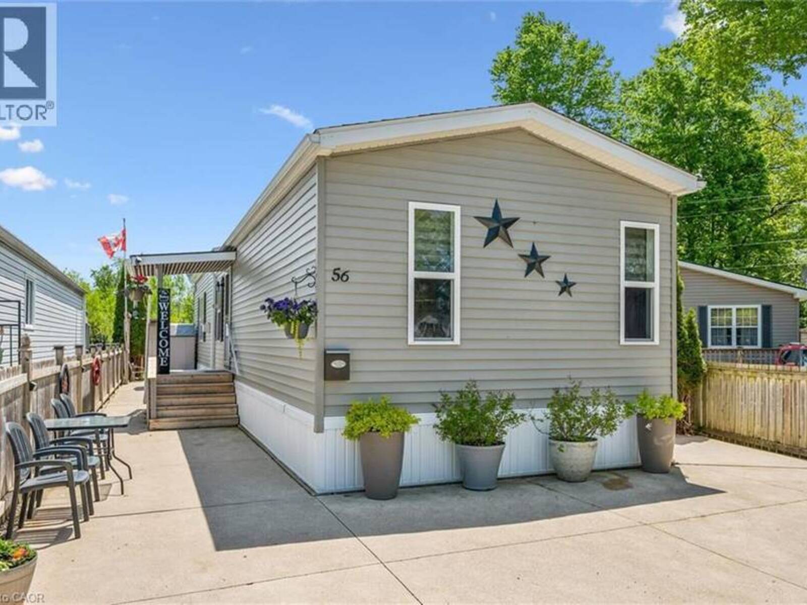56 ASH AVE Avenue, Puslinch, Ontario N0B 2J0