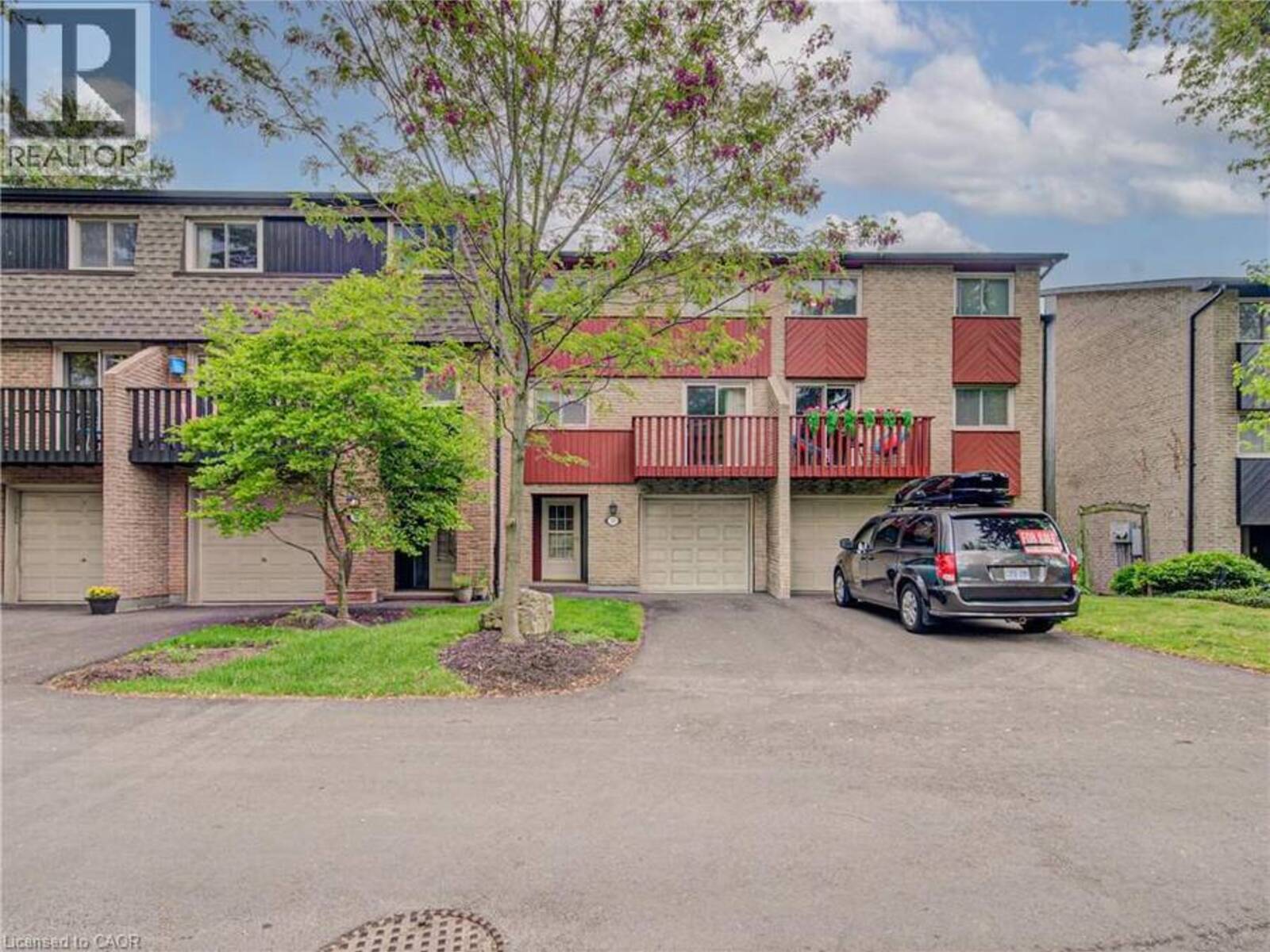 1967 MAIN Street W Unit# 13, Hamilton, Ontario L8S 4P4