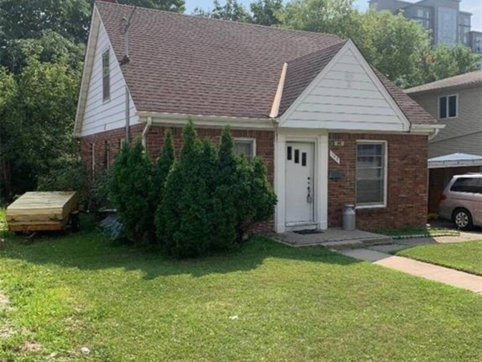 342 KING Street N, Waterloo, Ontario N2J 2Z2