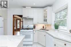 7 PINEHILL Road | St. Catharines Ontario | Slide Image Fifteen