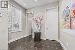 2 ANSLOW Court | Dundas Ontario | Slide Image Six