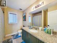 27 RIESLING Court | Hamilton Ontario | Slide Image Nineteen