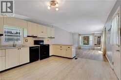 120 MAPLE Crescent | Hamilton Ontario | Slide Image Eighteen