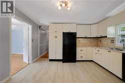 120 MAPLE Crescent | Hamilton Ontario | Slide Image Nineteen