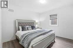 7 GRIERSON Trail | Waterdown Ontario | Slide Image Thirty-one
