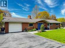 81 THOMSON Drive | Waterdown Ontario | Slide Image Three