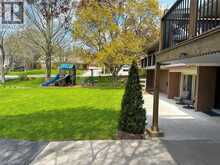 81 THOMSON Drive | Waterdown Ontario | Slide Image Forty-nine