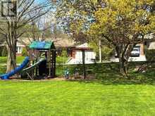 81 THOMSON Drive | Waterdown Ontario | Slide Image Fifty