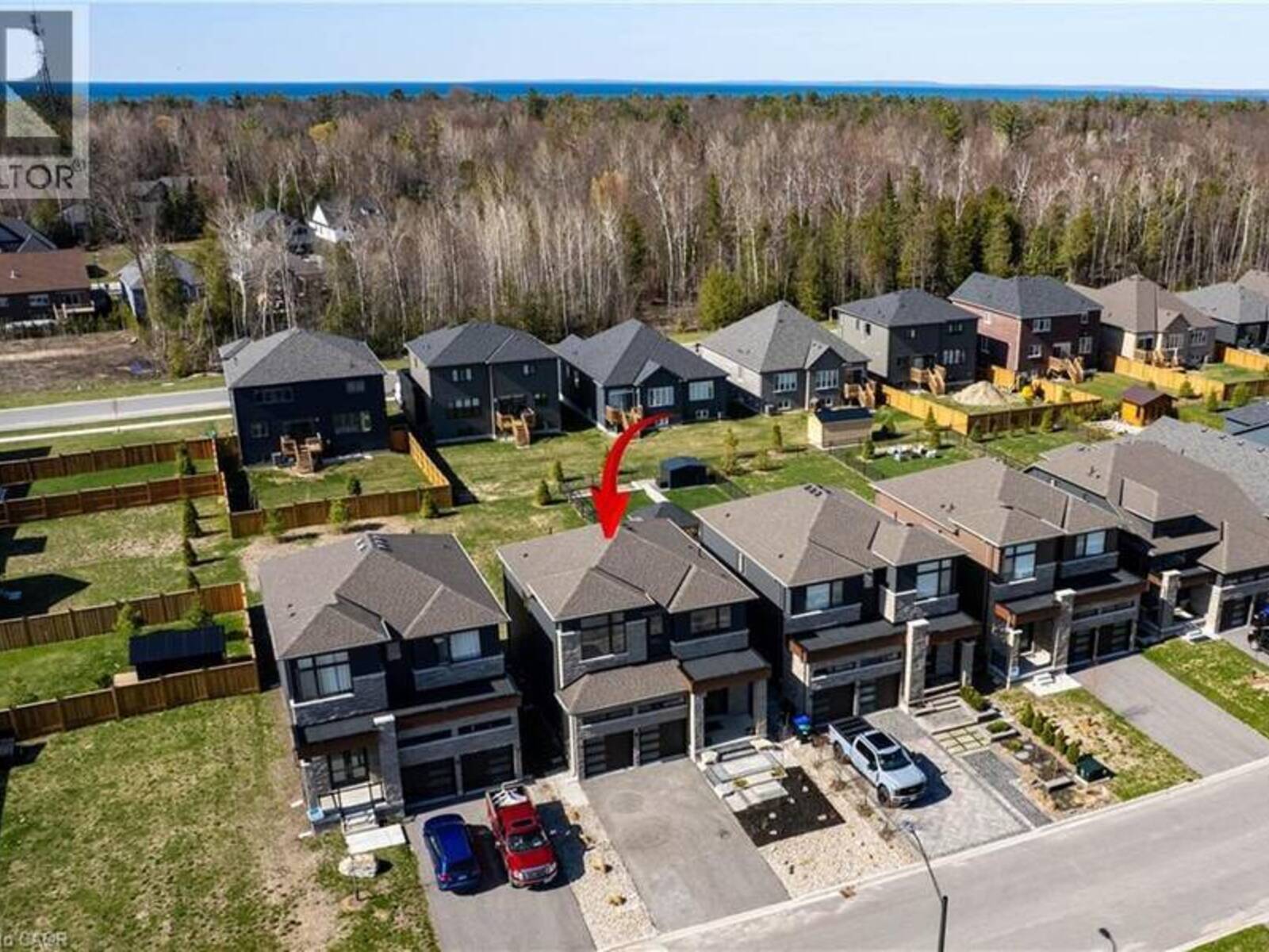 46 SIMONA Avenue, Wasaga Beach, Ontario L9Z 0L3